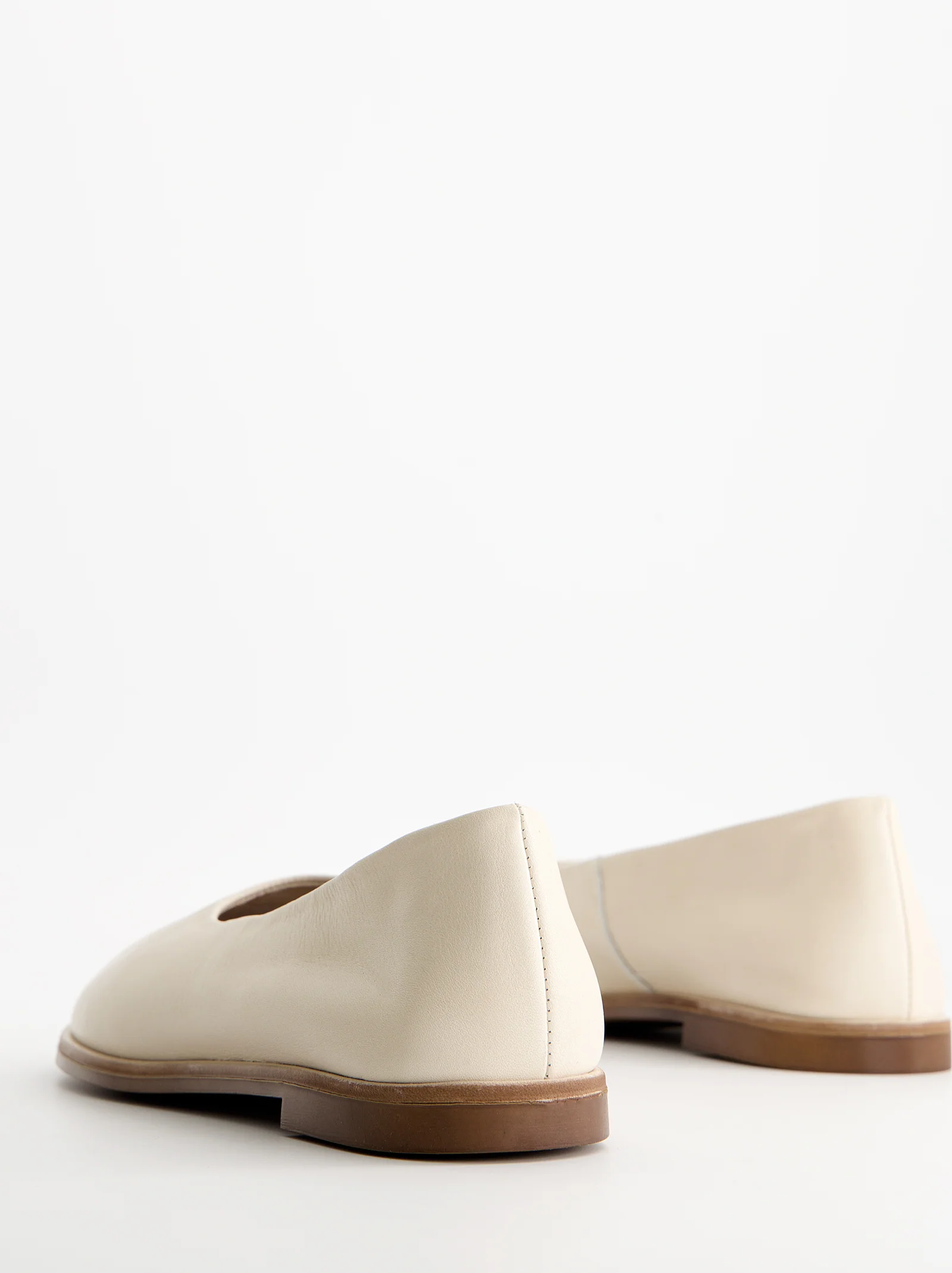 Bailarinas minimal piel crema - Dharma - Image 4