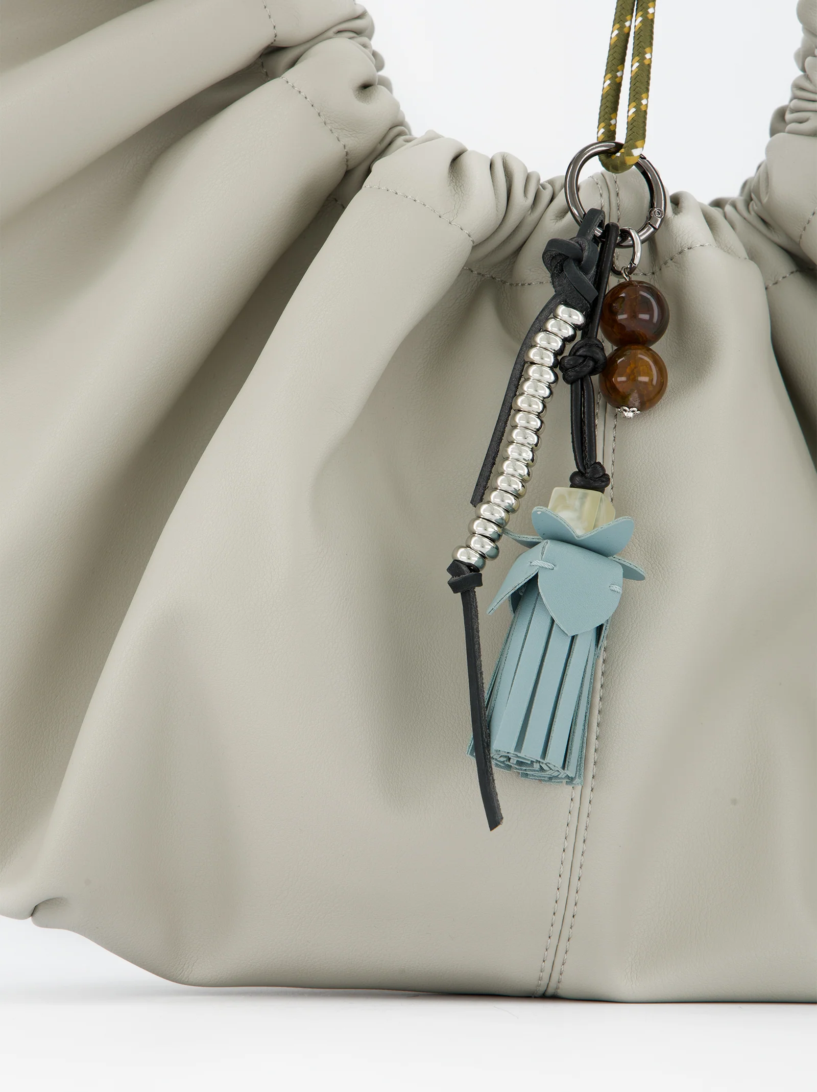 Bolso gris fruncido efecto piel - Bolor - Image 2