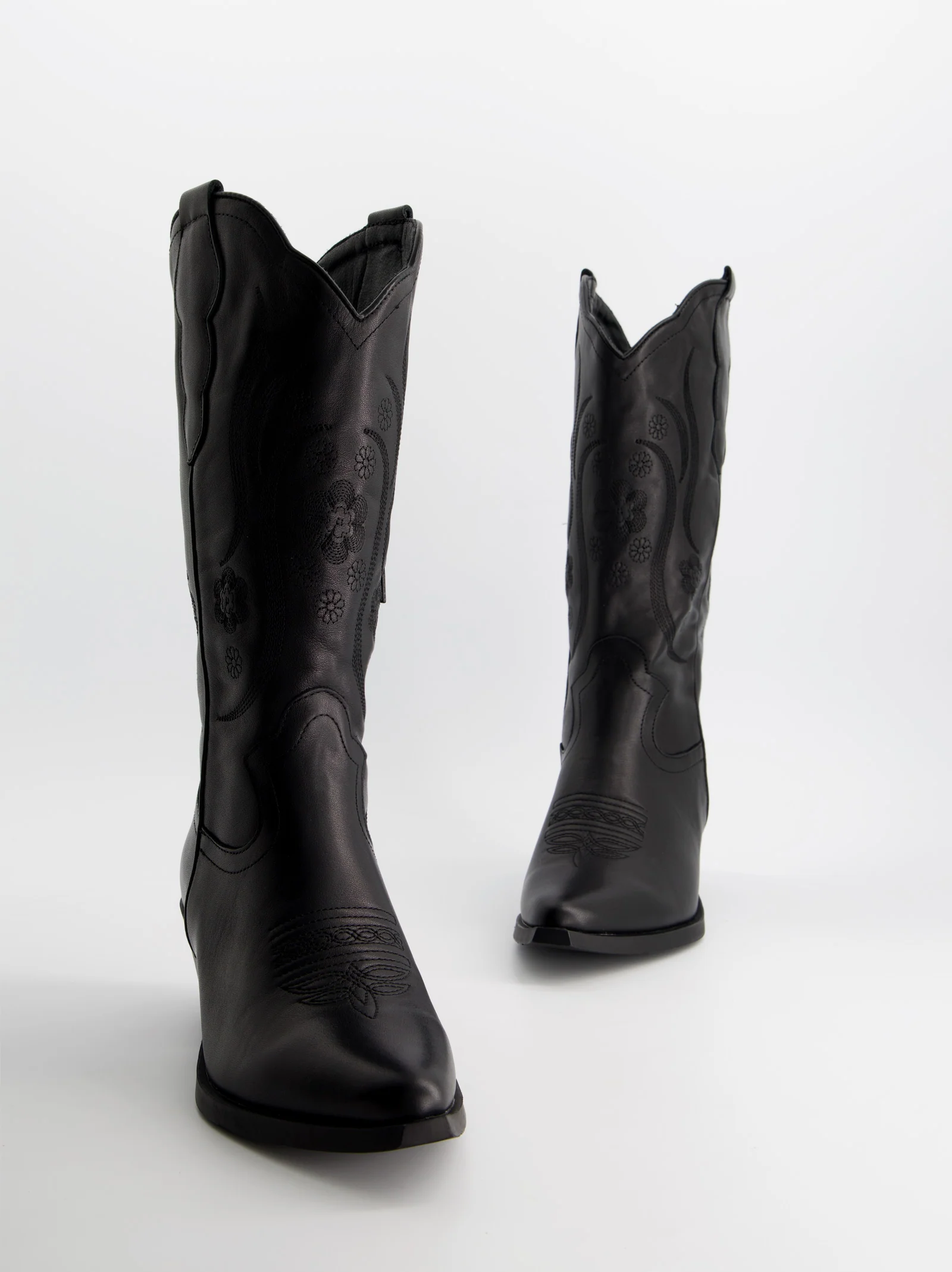 Botas cowboy de piel - ULK India - Image 5