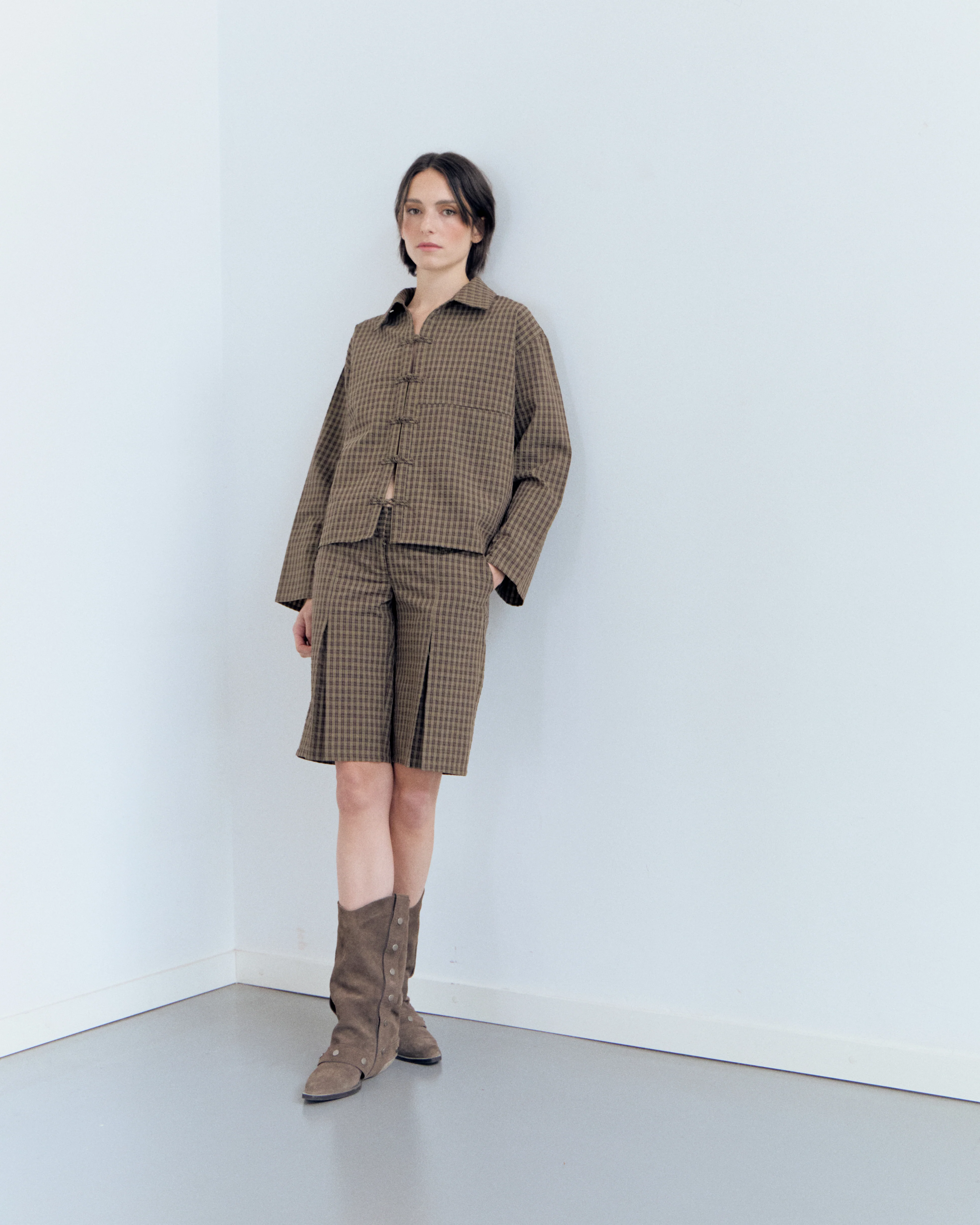 Camisa a cuadros con botones de nudo - Davis - Image 2