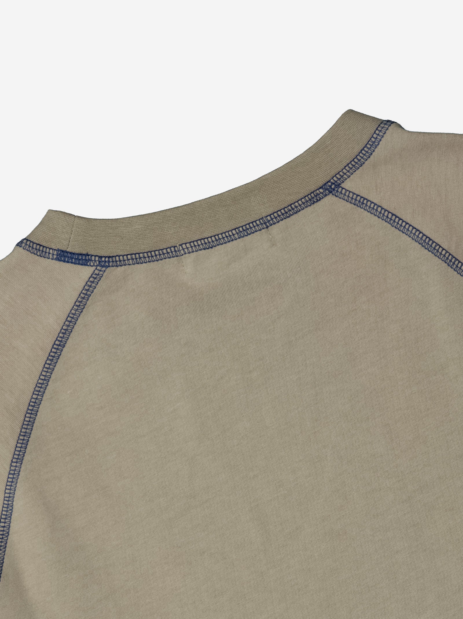 Camiseta beige con costuras en contraste - Pope - Image 5