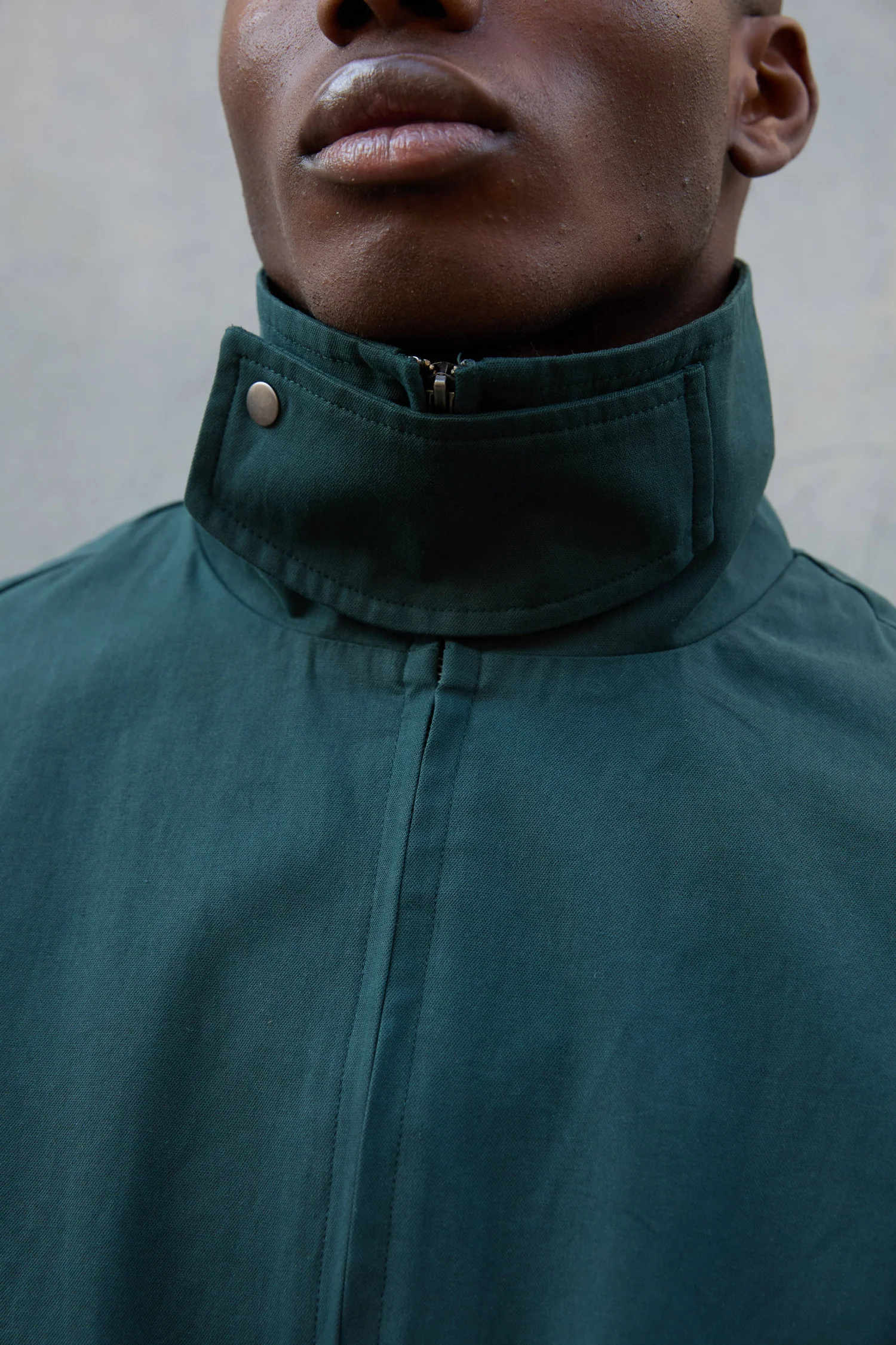 Chaqueta utilitaria de cuello alto - Gulbi - Image 2
