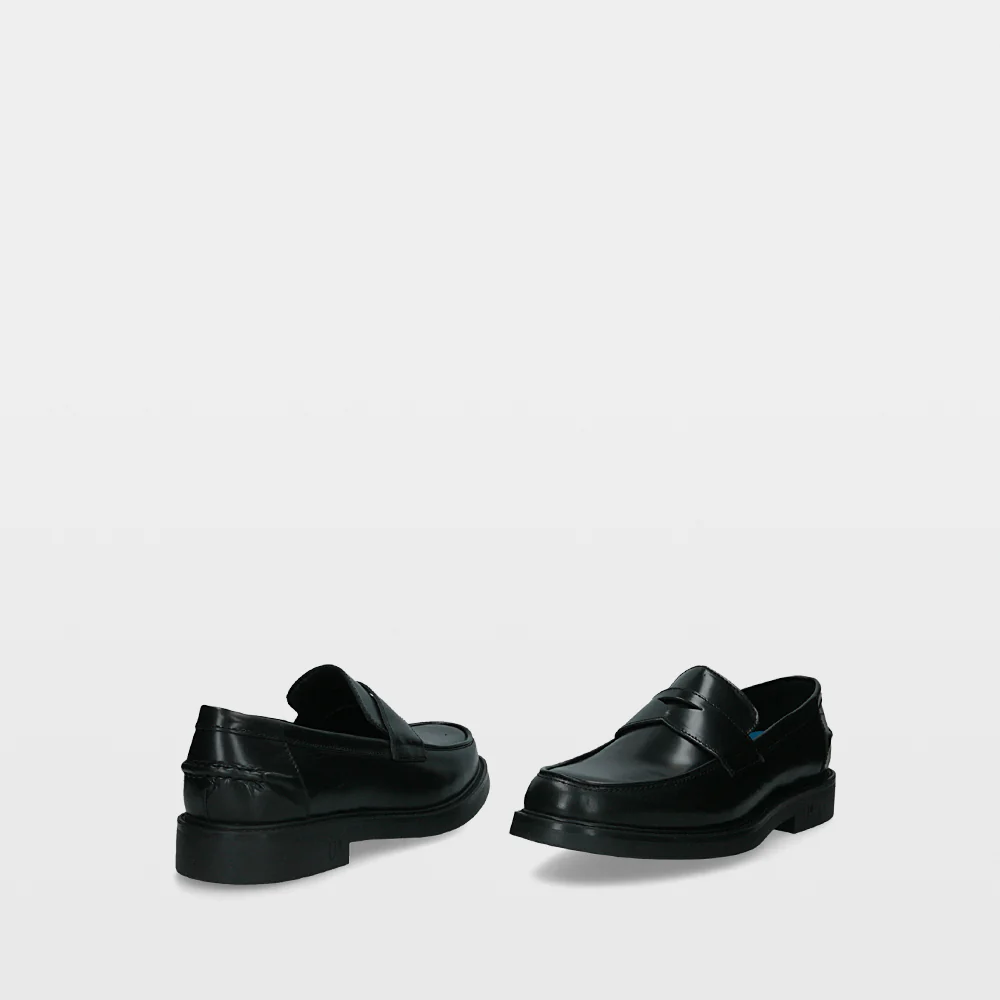 Essentials by Ulanka Cardi - Mocasines - Image 5