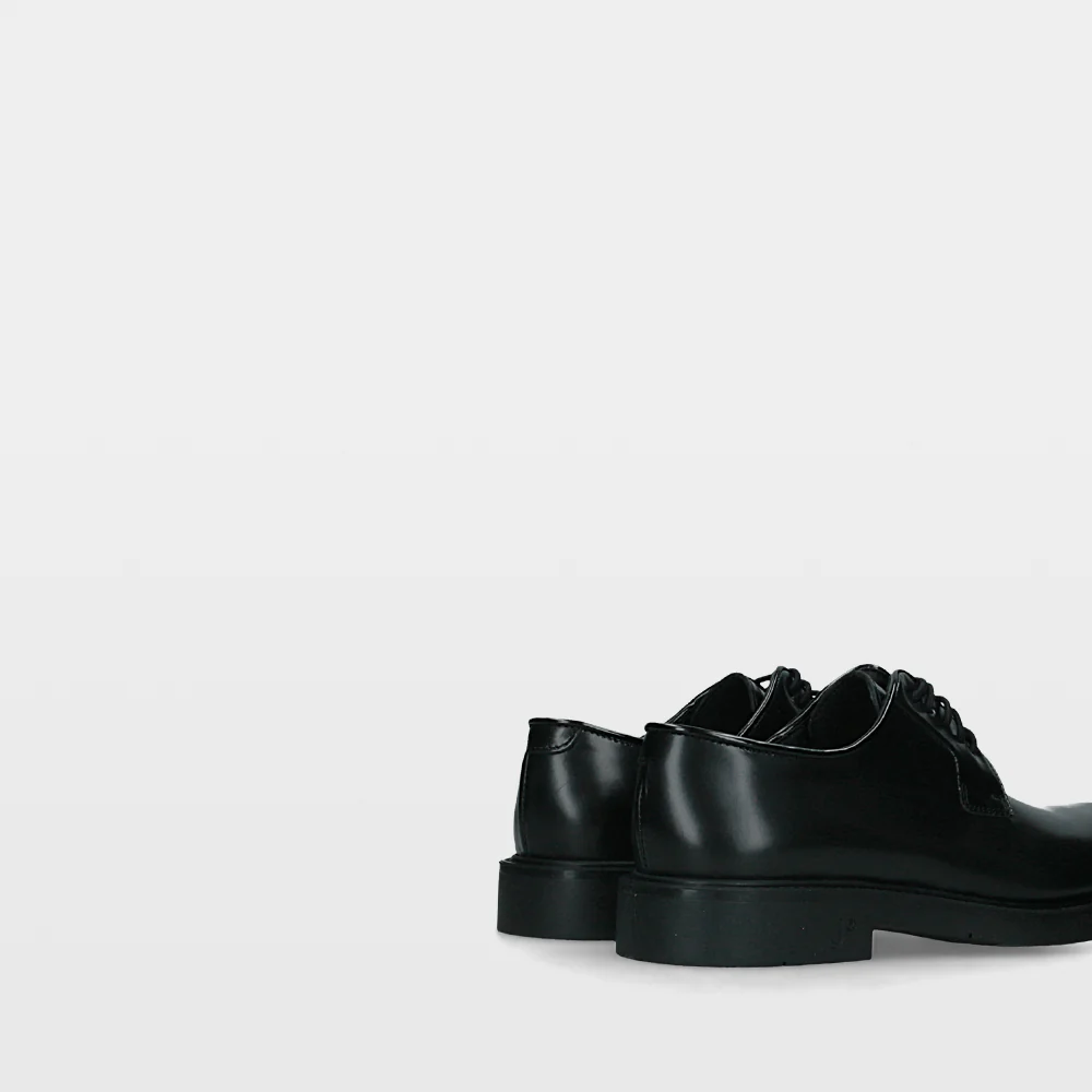 Essentials by Ulanka Carter -  Mocasines - Image 4