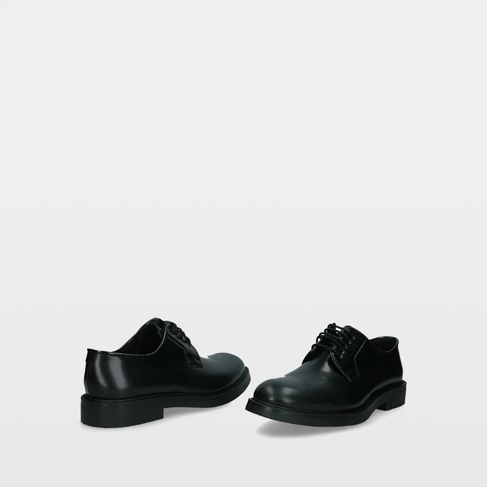 Essentials by Ulanka Carter -  Mocasines - Image 5