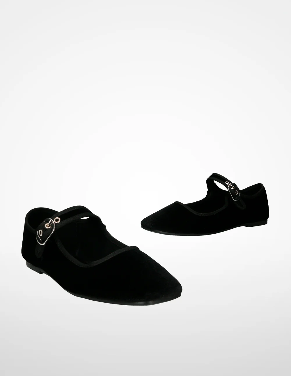 Essentials by Ulanka Rosi - Venecianas - Image 3
