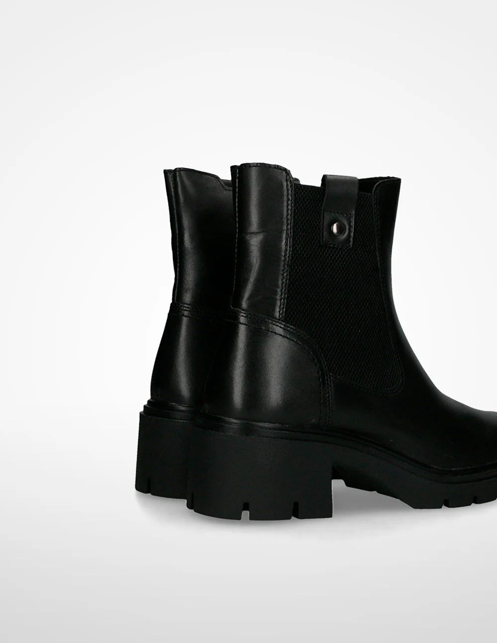 Essentials by Ulanka Roxie - Botines chelsea - Image 4