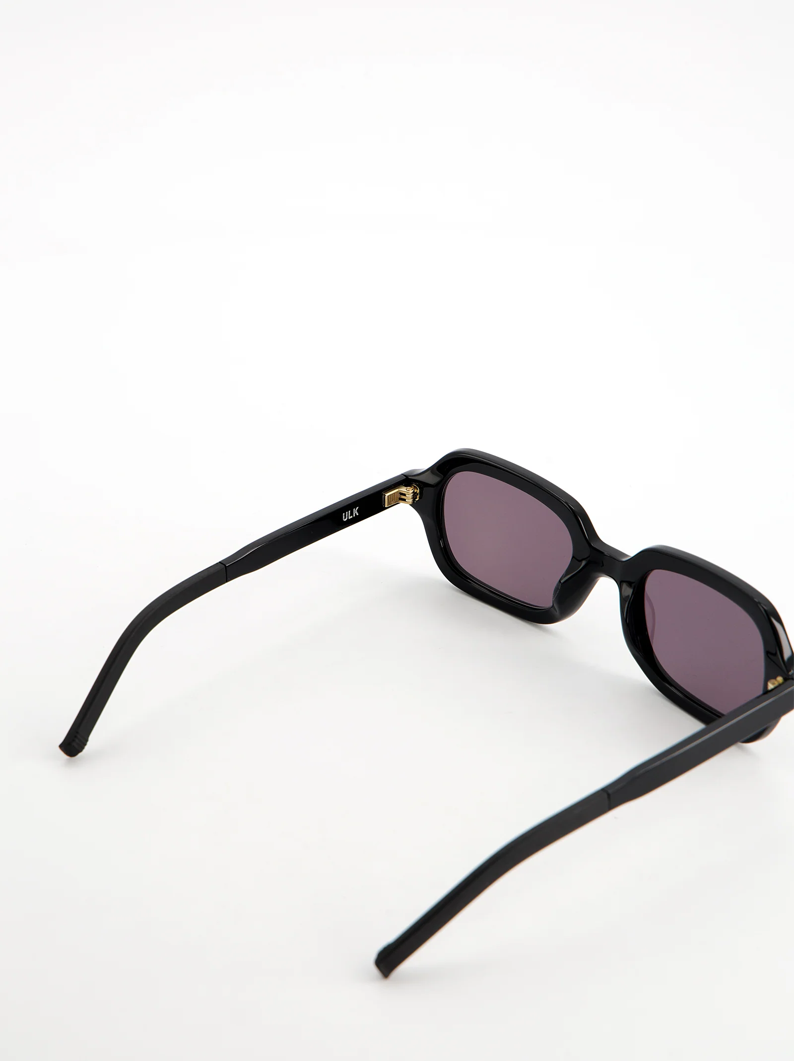 Gafas de sol rectangulares negras con lente lila - Harlem - Image 2