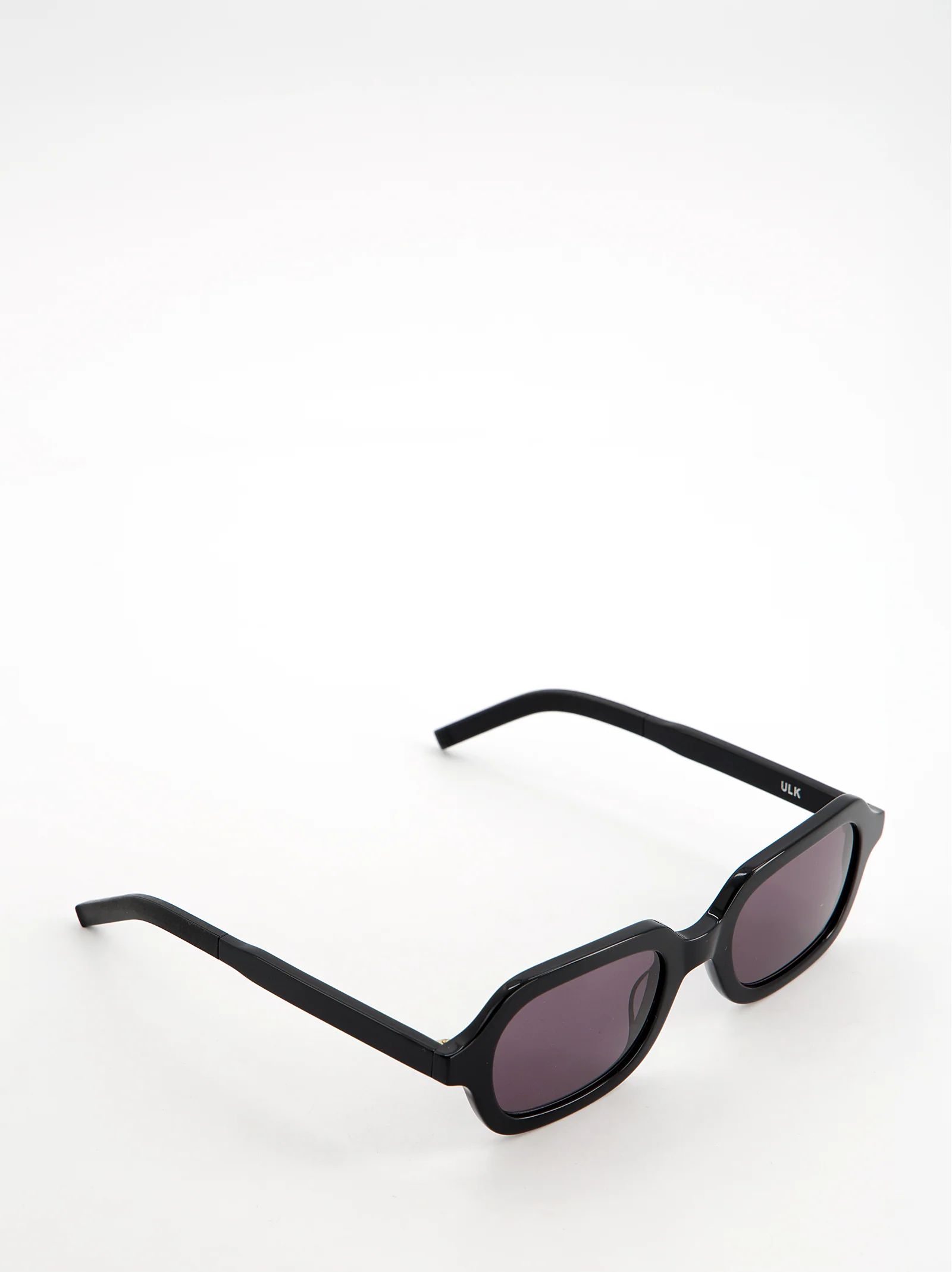 Gafas de sol rectangulares negras con lente lila - Harlem - Image 3