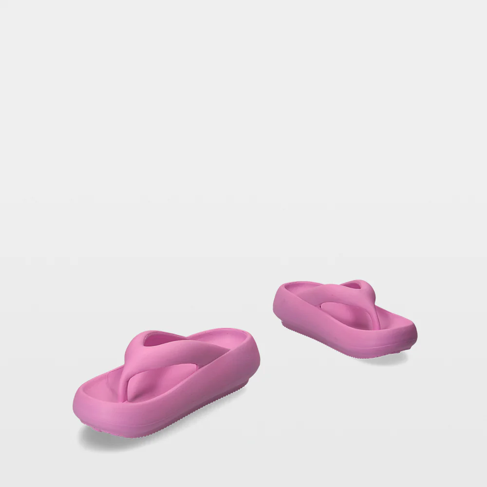 Gang by Ulanka Reid - Chanclas - Image 5