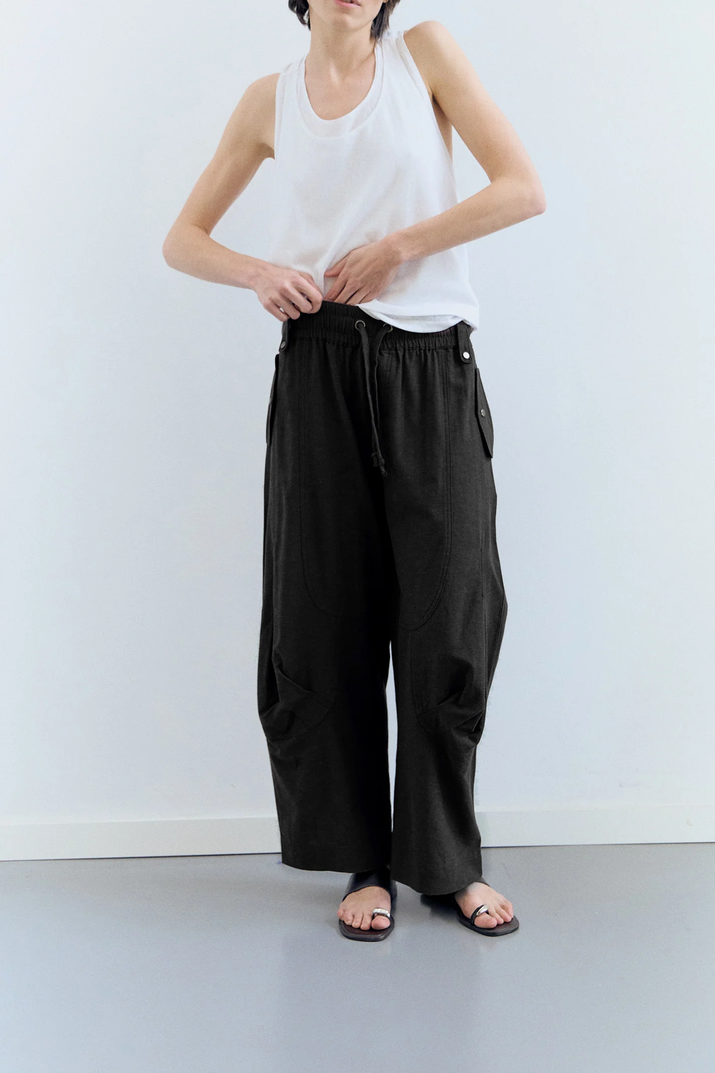 Pantalones jogger utilitarios relaxed fit - Kanu - Image 2