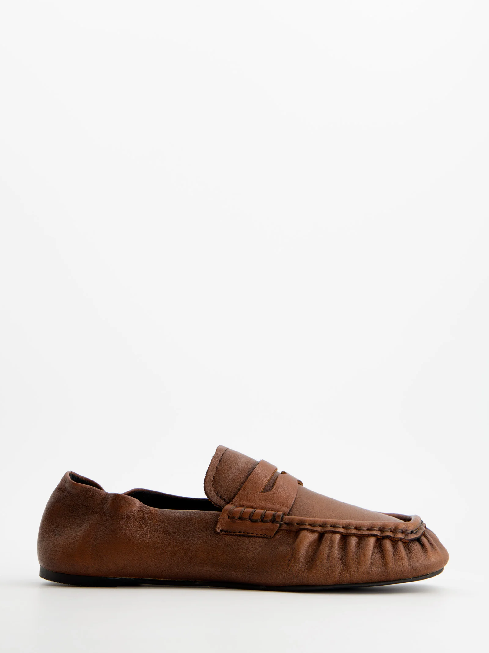 Mocasines de piel fruncido - ULK Momo