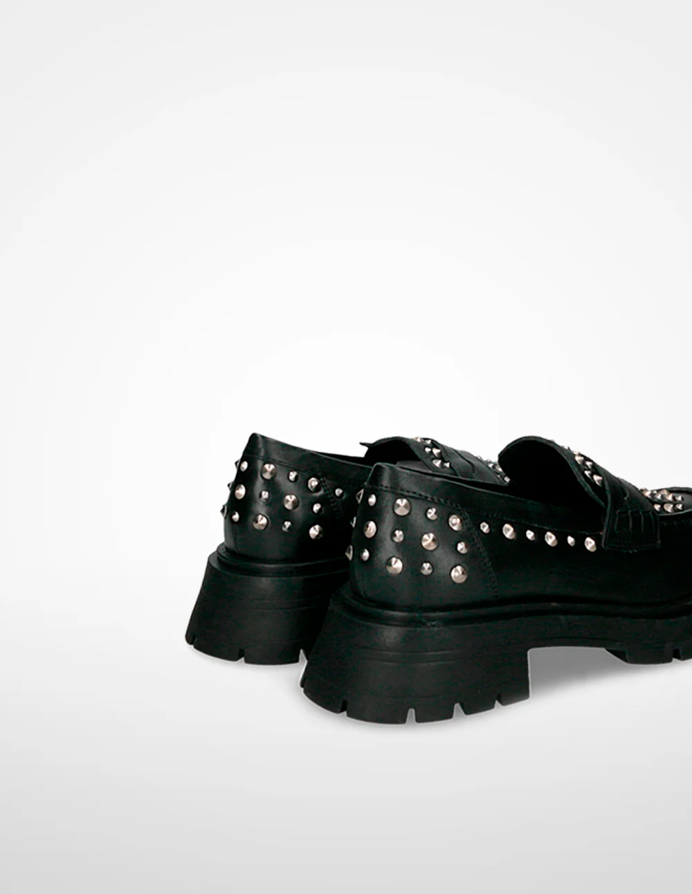 Musse & Cloud by Ulanka Efany – Mocasines con tachuelas - Image 4