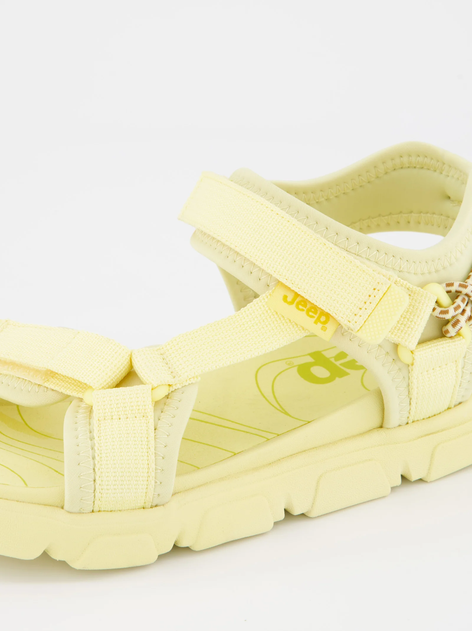 Sandalias sport de mujer amarillas Jeep - Image 4