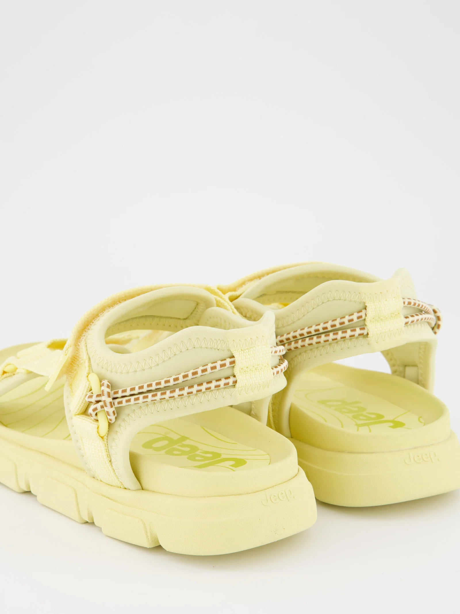 Sandalias sport de mujer amarillas Jeep - Image 5