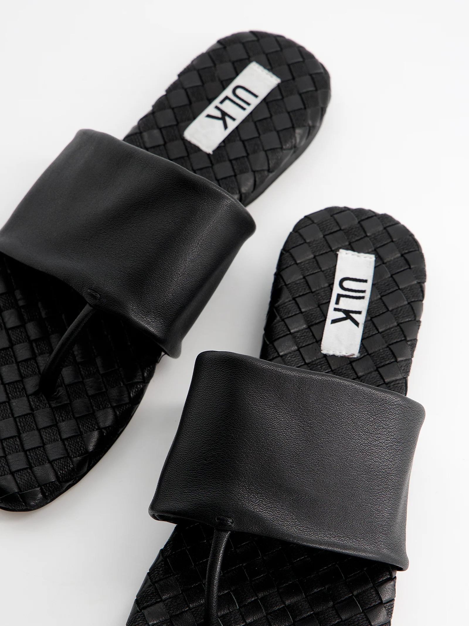 Sandalias de dedo y pala ancha en piel - Oasis - Image 3