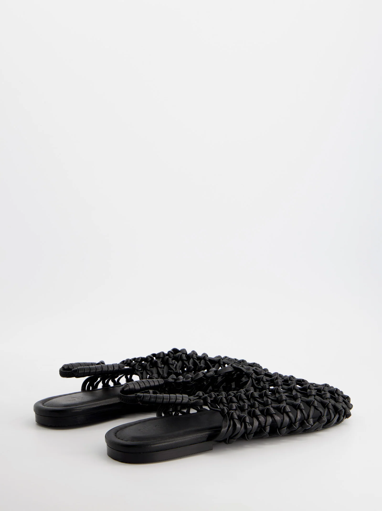 Sandalias negras de piel trenzada - Thunder - Image 5