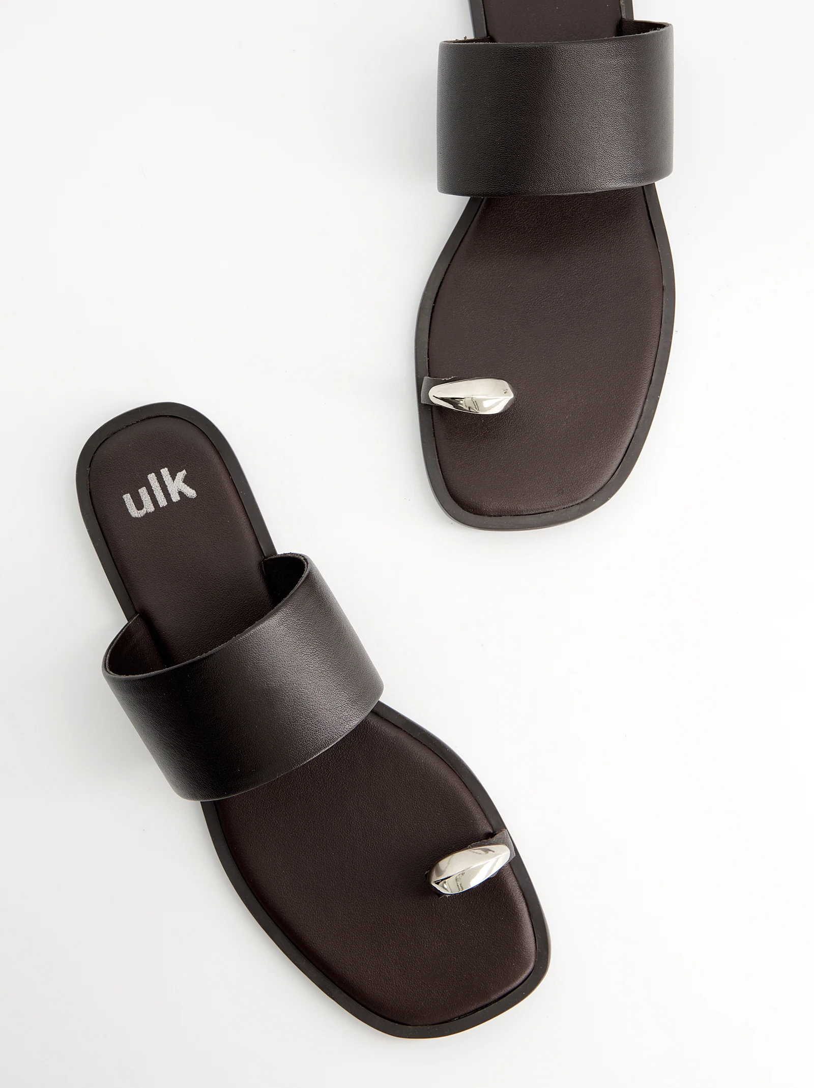 Sandalias planas de piel toe-ring - Fraser - Image 3