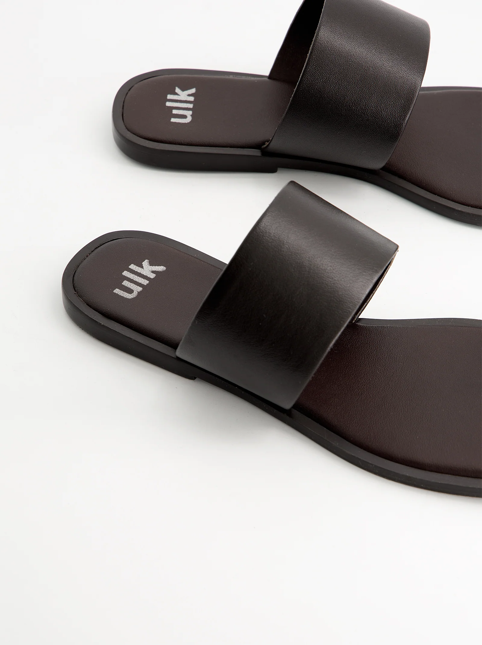 Sandalias planas de piel toe-ring - Fraser - Image 5
