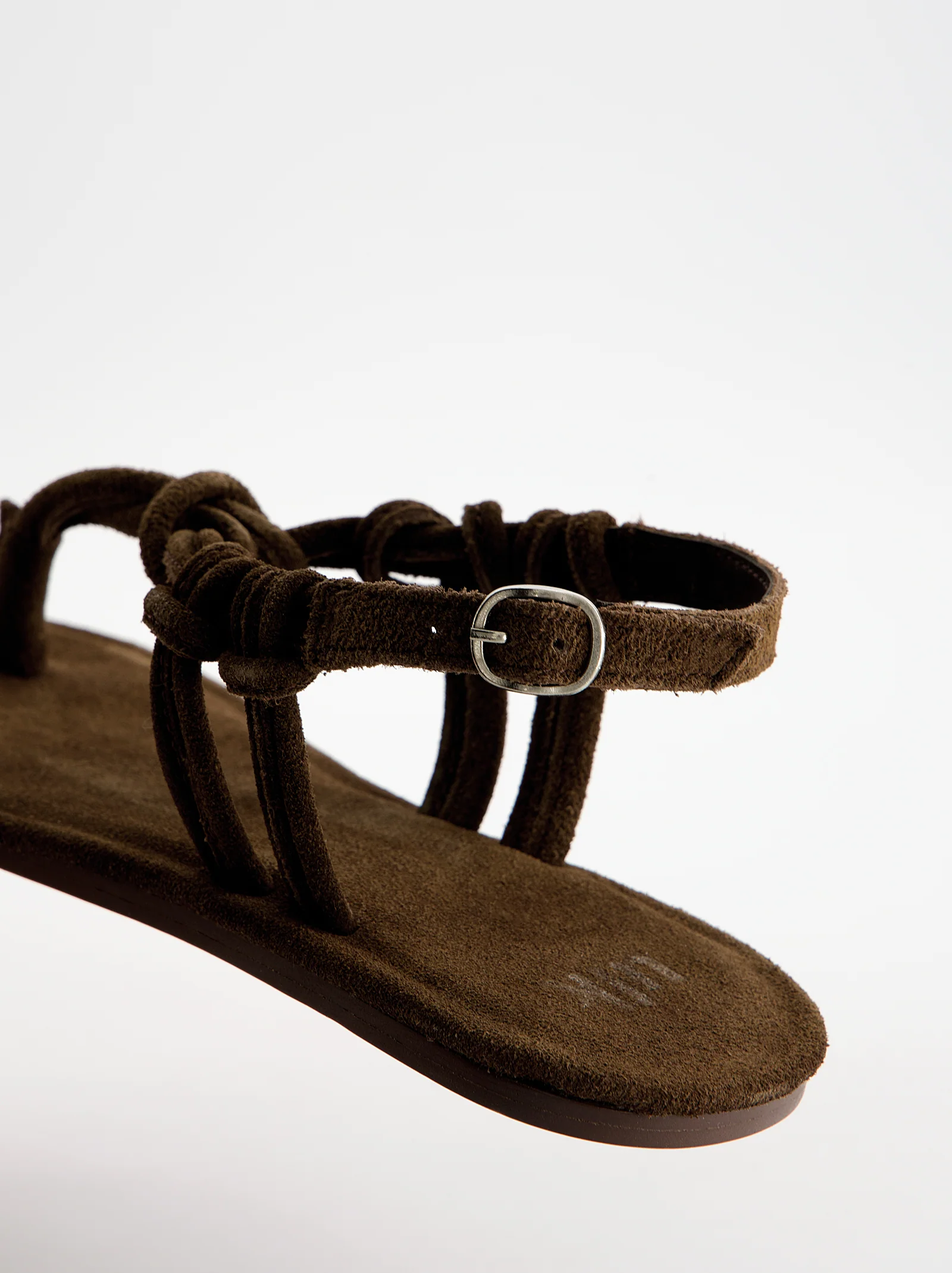 Sandalias planas en ante trenzado - Parana - Image 4