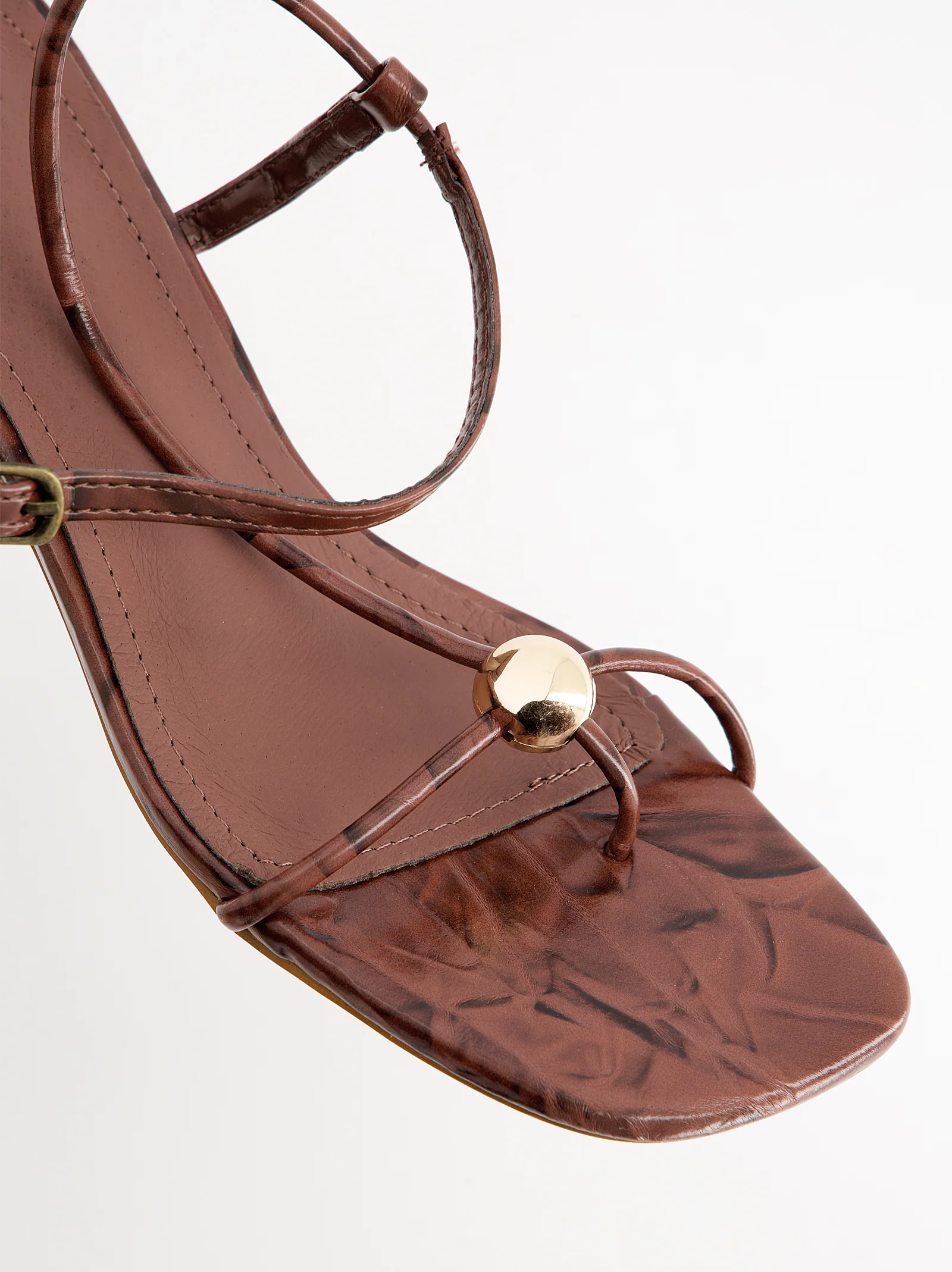 Sandalias tiras finas tacón bajo - Bolly - Image 3