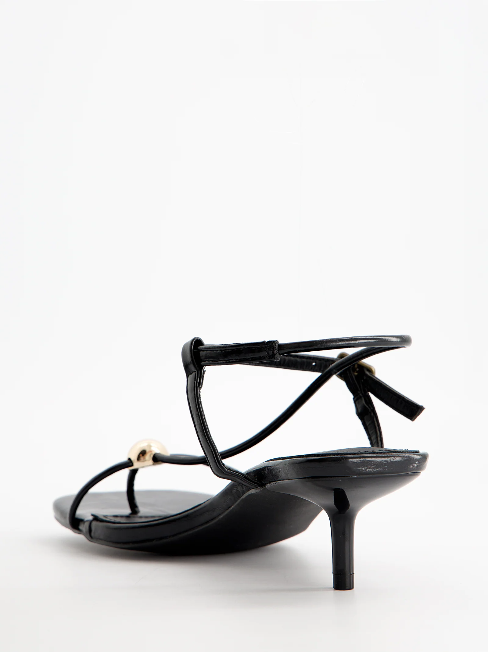 Sandalias tiras finas tacón bajo - Bolly - Image 5
