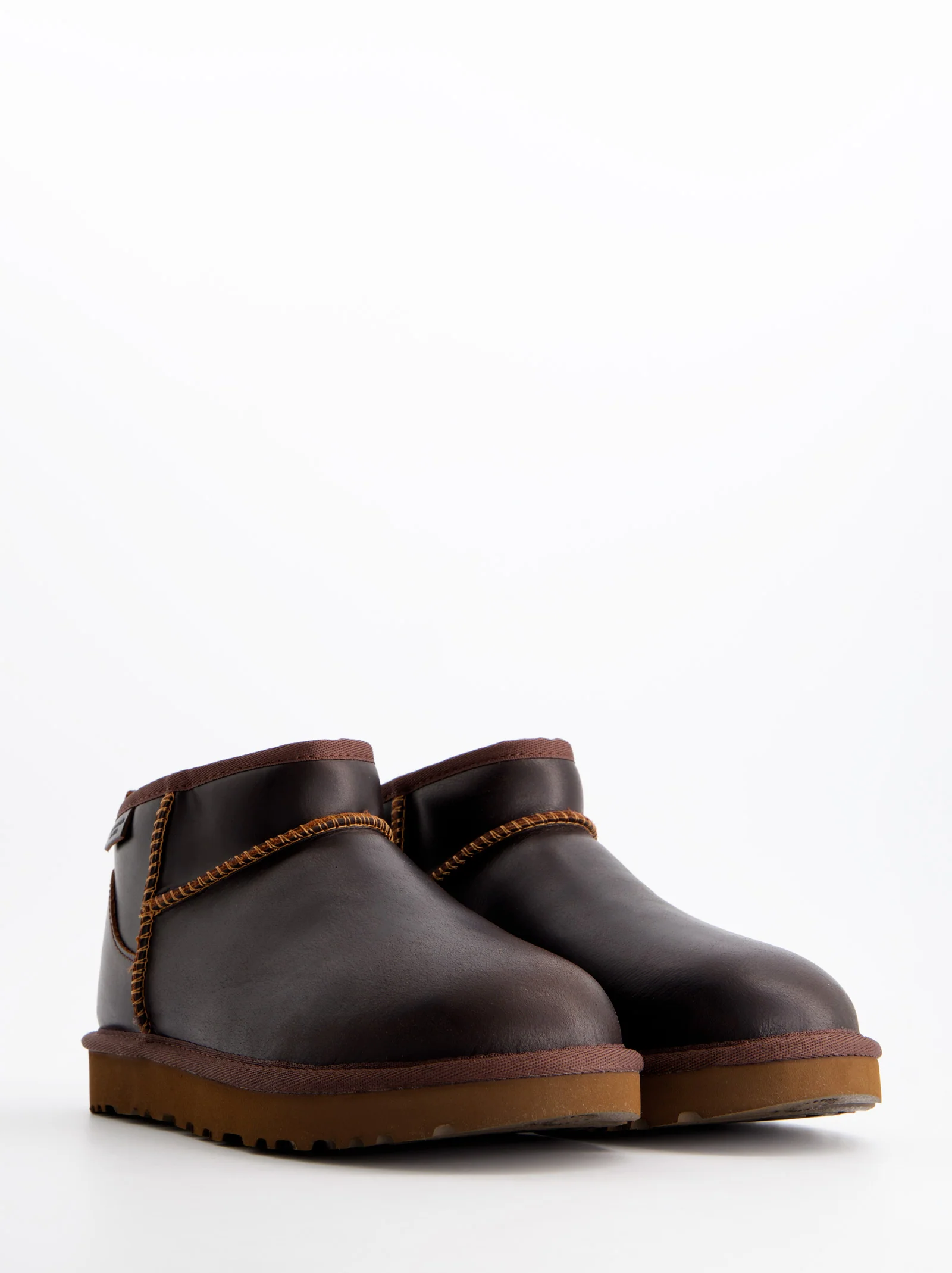 UGG Classic Ultra Mini Leather Regenerate - Botines de piel con forro interior - Image 2