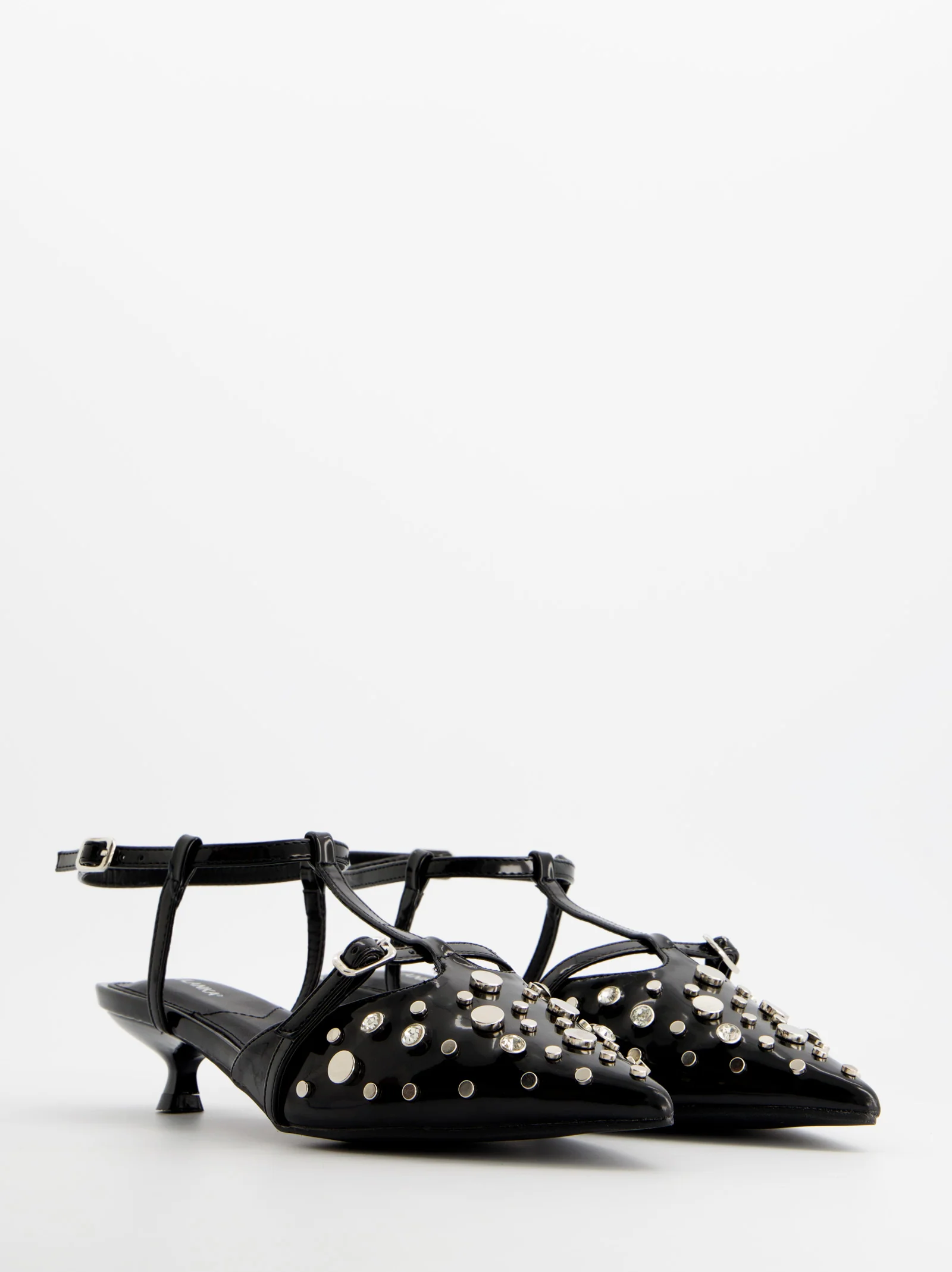 Zapatos de tacón negros con tachuelas - ULK Leyre - Image 5