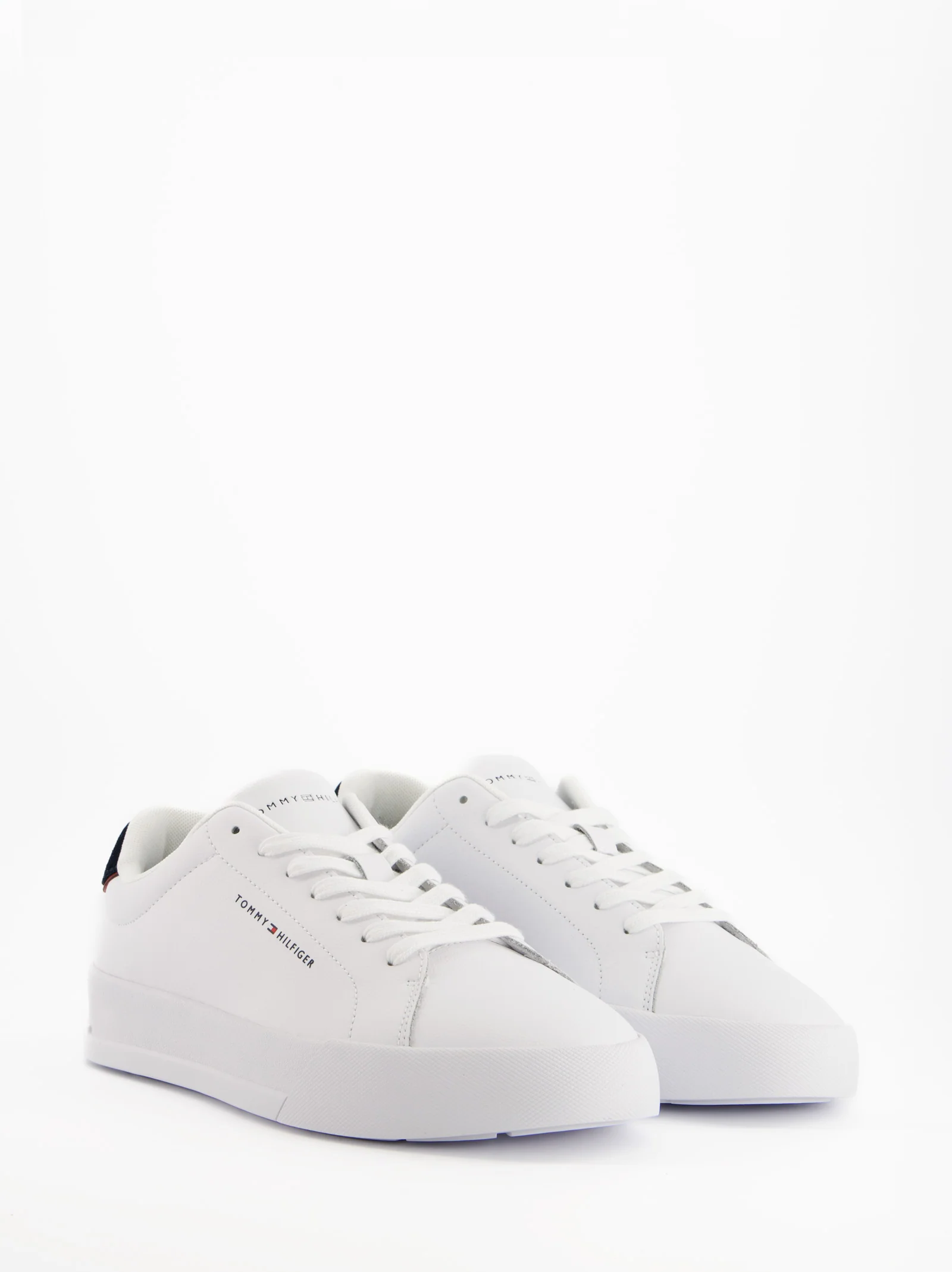 Zapatillas blancas de piel - Tommy Hilfiger Court LTH - Image 4