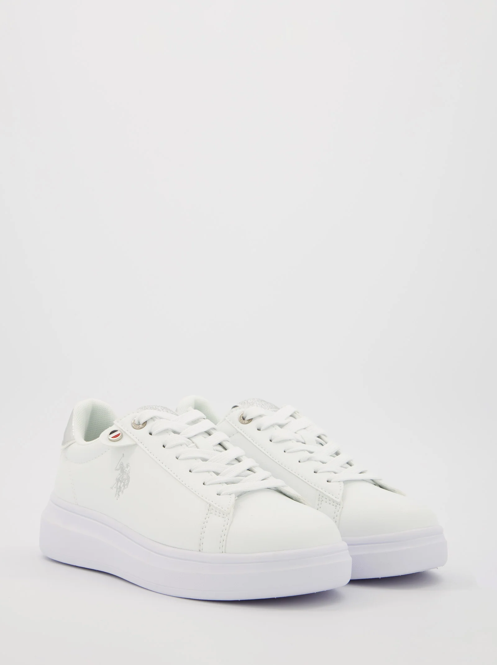 Zapatillas casual blancas de mujer de US Polo - Image 2