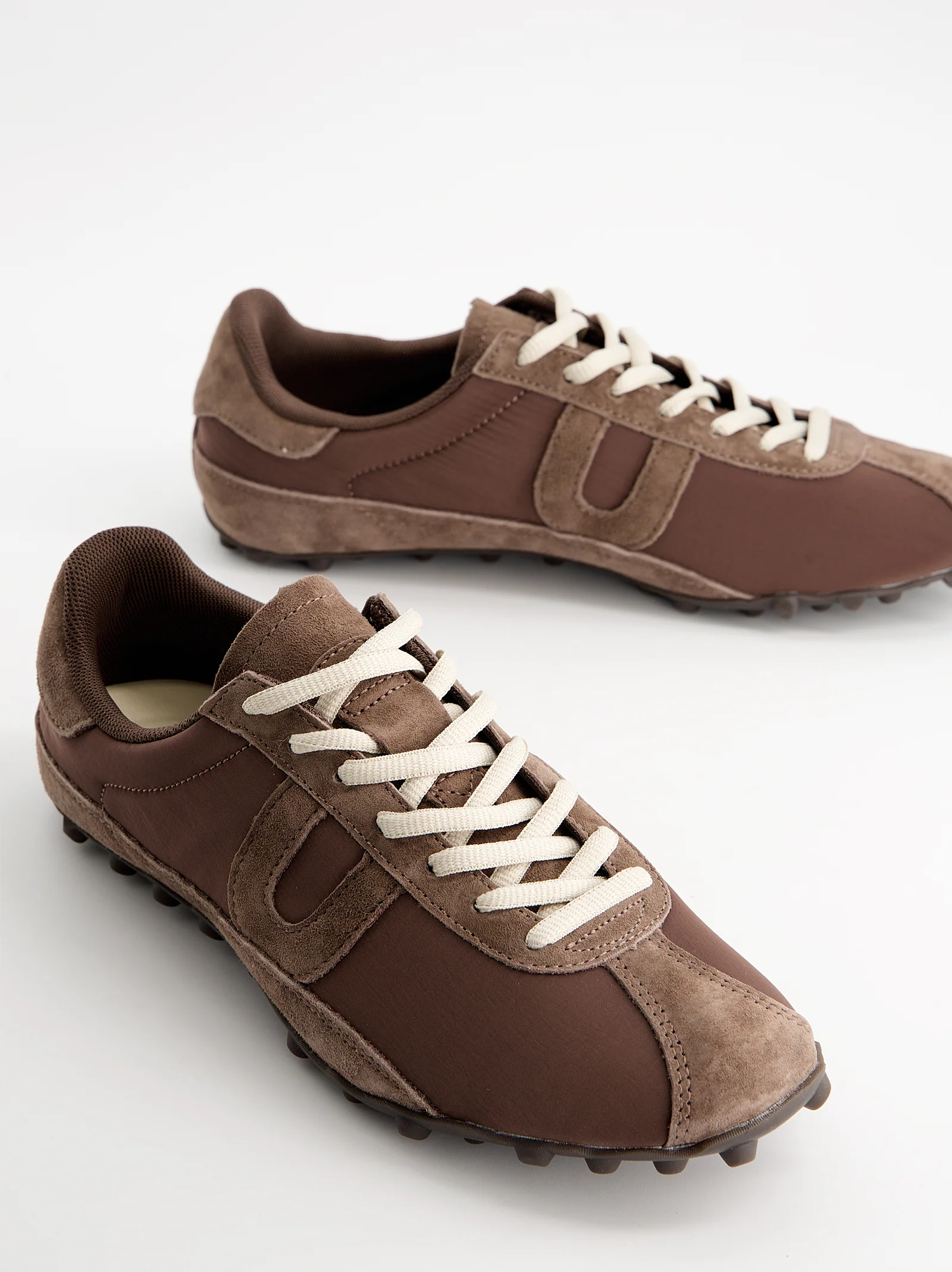 Zapatillas de ante marrón retro - Blow - Image 5