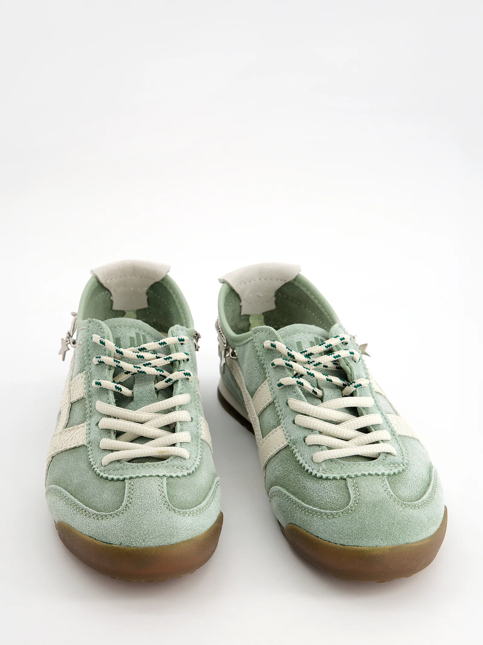 Zapatillas de ante vintage con charms Onix - Image 4