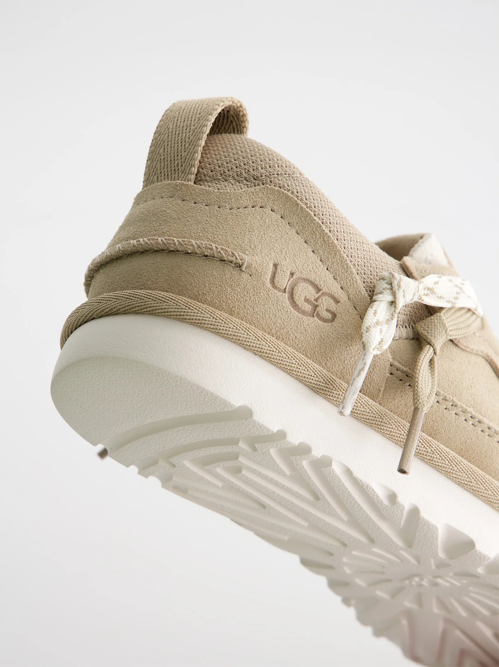 Zapatillas de doble cordón en ante - UGG Minimel - Image 2
