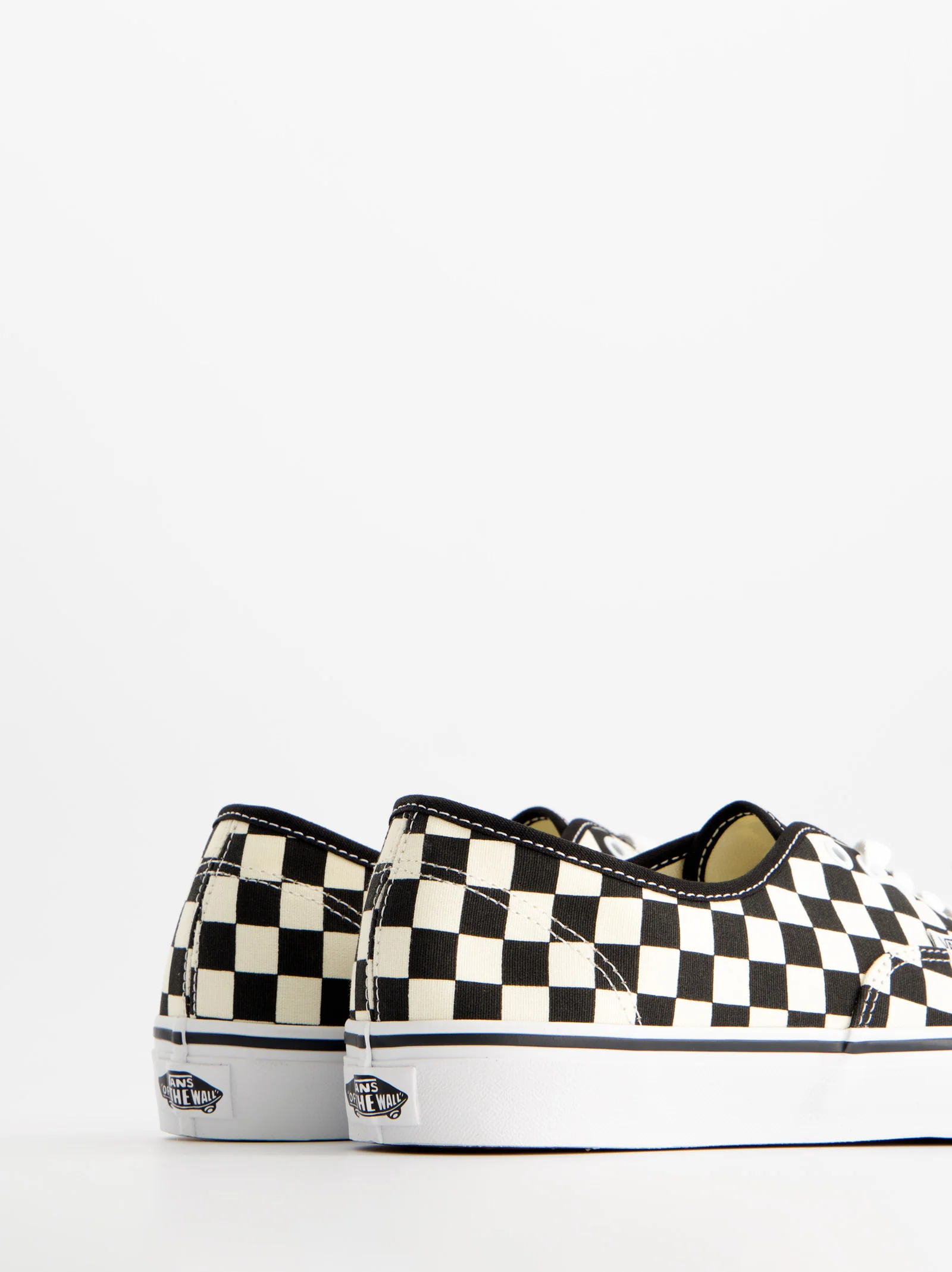 Zapatillas deportivas de caña baja a cuadros - Vans Authentic - Image 5