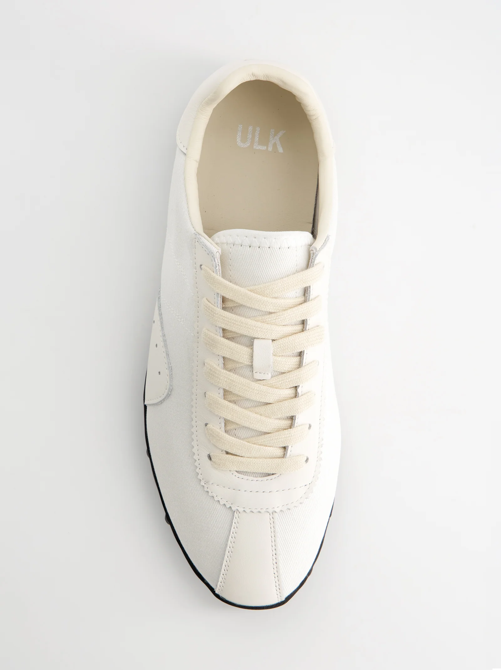 Zapatillas deportivas retro blancas - Novatta - Image 4