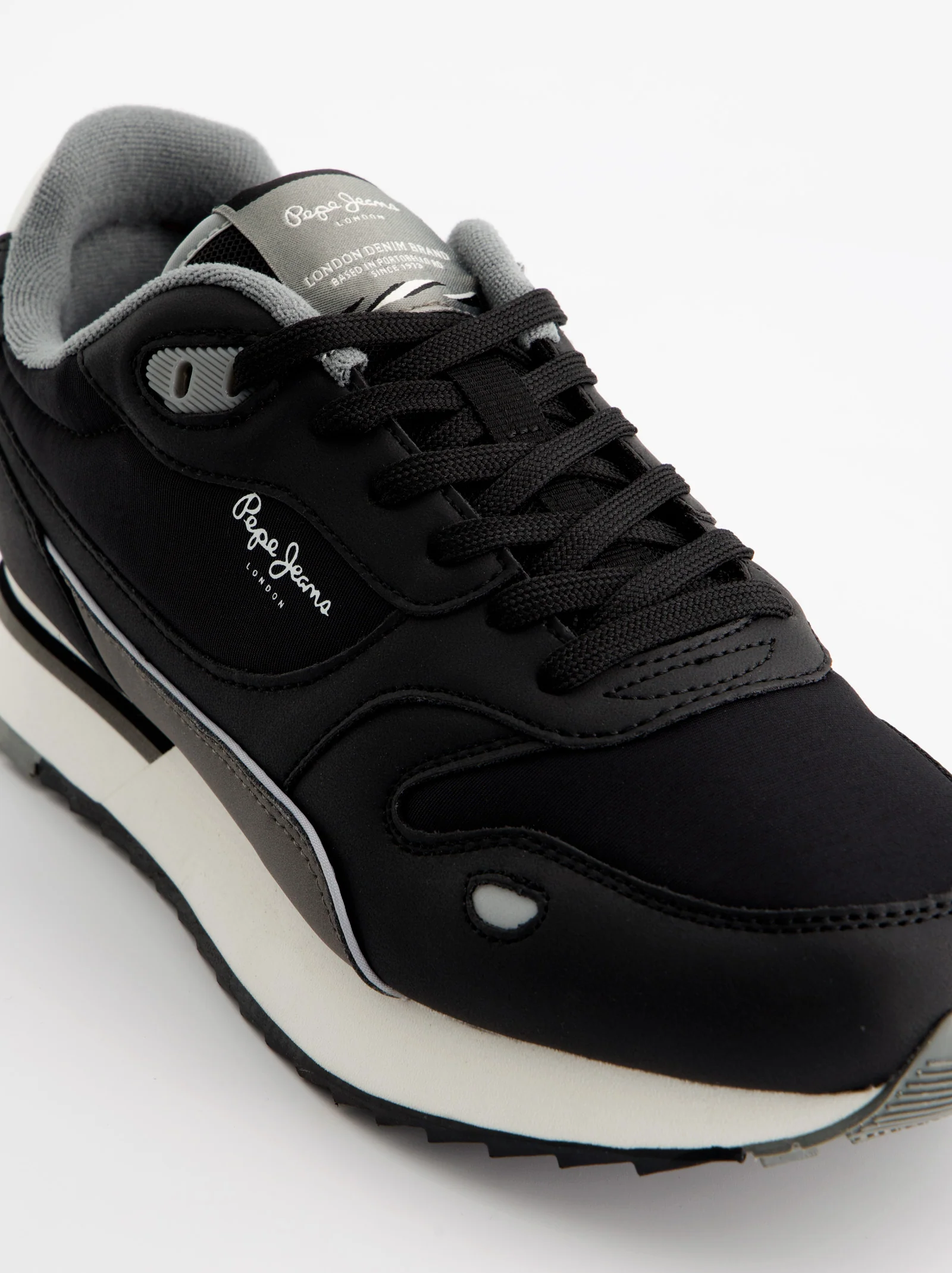 Zapatillas negras de hombre - Pepe Jeans Bexley W25 - Image 3