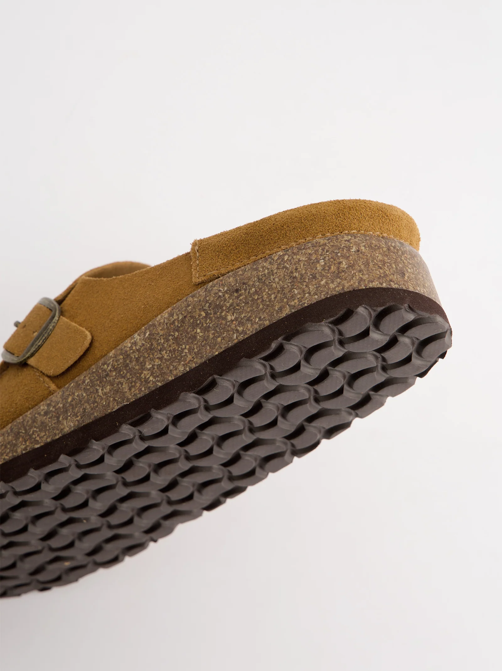 Zuecos de ante camel - Mimbra - Image 3